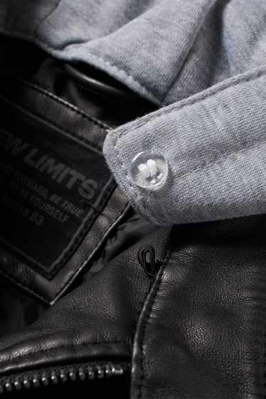 Kinder Buben - Racing - Bikerjacke mit Kapuze - Lederimitat - schwarz