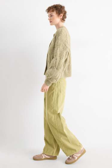 Damen - Cordhose - Mid Waist - Barrel Leg - hellgrün