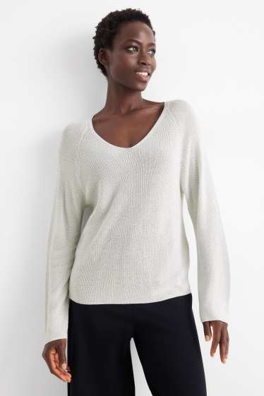 Femmes - Pull avec encolure en V - effet brillant - blanc pur