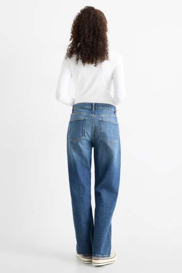 Women - Baggy jeans - mid-rise waist - blue denim