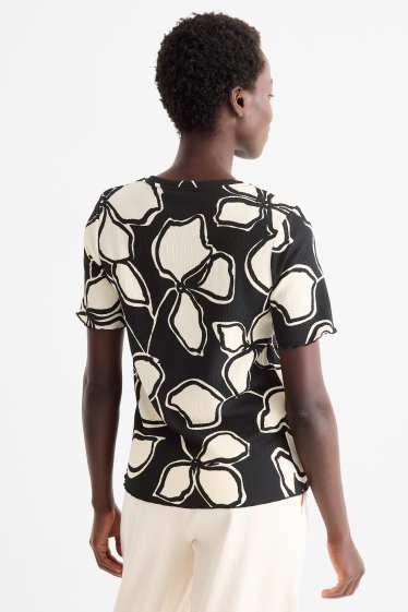 Women - T-shirt - regular fit - floral - black / beige