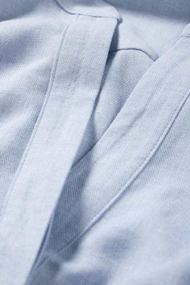 Femei - Bluză cu decolteu în V - albastru deschis