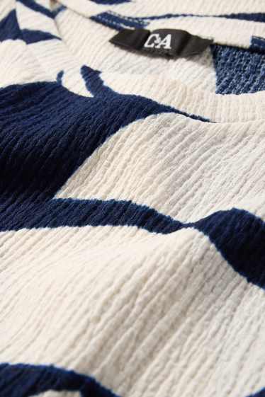 Women - T-shirt - regular fit - floral - dark blue / creme white