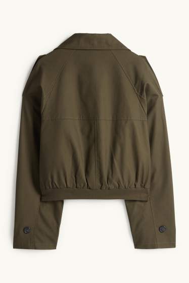 Dona - Gavardina crop - verd fosc