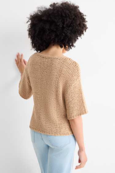 Femmes - Pull en maille - manches courtes - beige