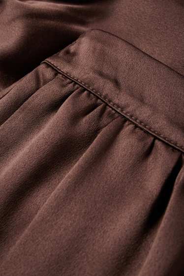 Dames - Satijnen broek - mid waist - balloon leg - donkerbruin