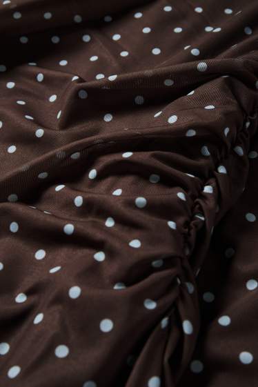 Femmes - Robe en maille-filet - à pois - marron foncé