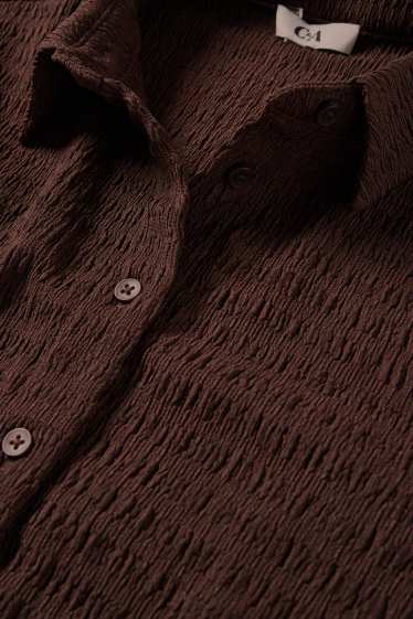 Femei - Bluză tip cămașă - cu fronseuri - maro închis