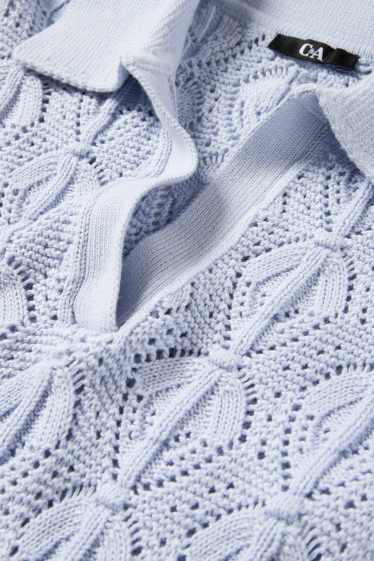 Women - Knitted jumper - short sleeve - light blue