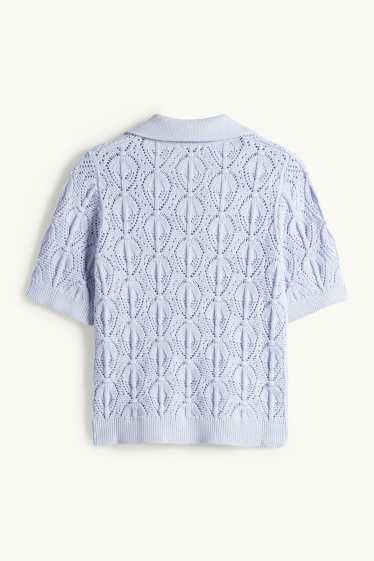 Women - Knitted jumper - short sleeve - light blue