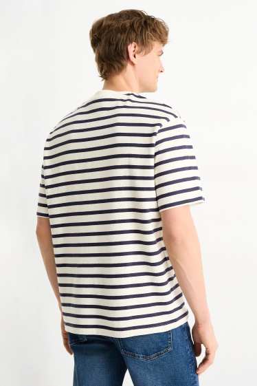 Heren - T-shirt - relaxed fit - gestreept - met structuur - crème wit