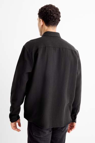 Hommes - Chemise - loose fit - col kent - finition texturée - noir