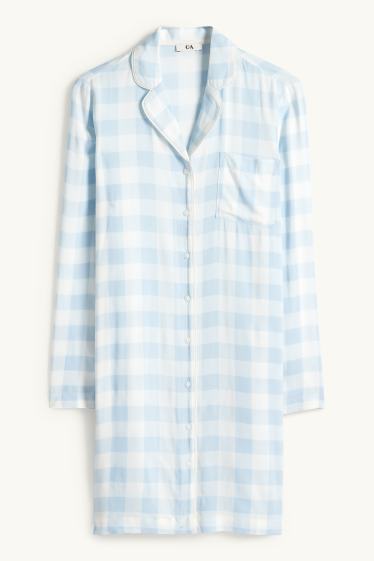 Femei - Cămașă de noapte din viscoză - în carouri - alb / albastru deschis