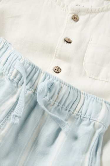 Baby: jongens - Babyoutfit met linnengehalte - blauw / crèmekleurig