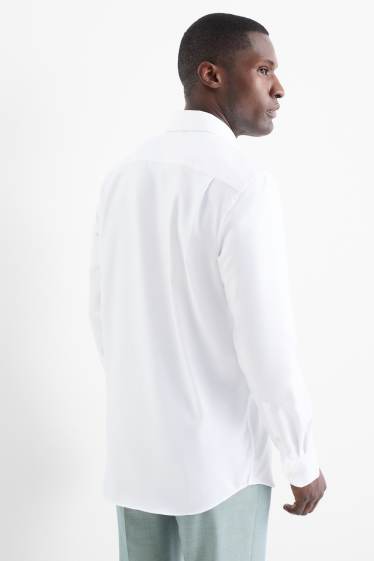 Herren - Businesshemd - Regular Fit - Cutaway - bügelfrei - weiß