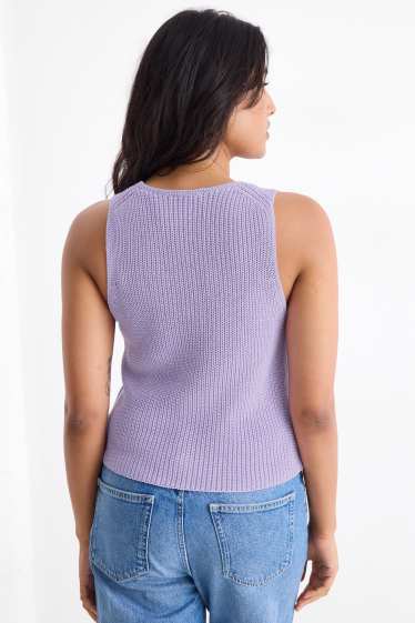 Women - Knitted waistcoat - ribbed - purple