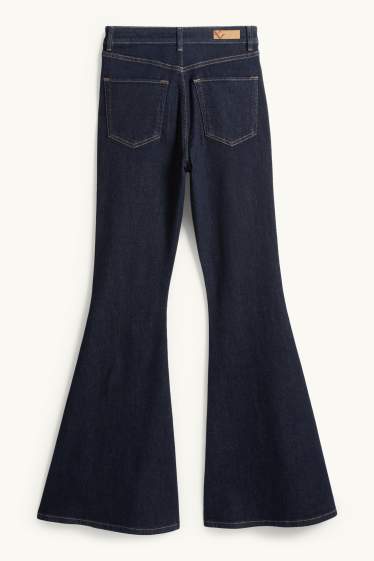 Mujer - Flared jeans - high waist - azul oscuro