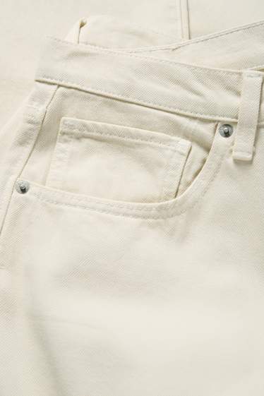 Bărbați - Relaxed jeans - alb-crem