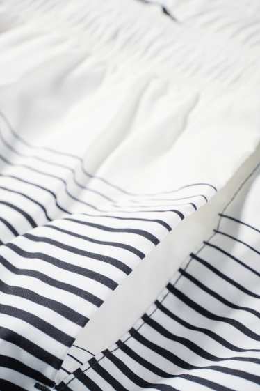 Hommes - Short de bain - à rayures - noir / blanc