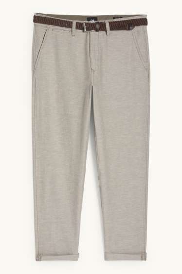 Hommes - Chino avec teneur en lin et ceinture - regular fit - beige