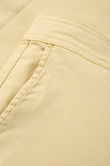 Femei - Pantaloni de stofă - talie înaltă - wide leg - galben deschis
