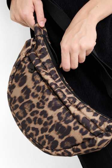 Damen - Umhängetasche - Leo-Print - schwarz / beige