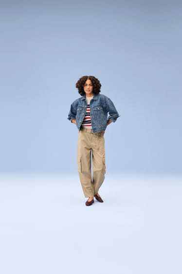 Femei - Pantaloni cargo cu curea - talie înaltă - tapered fit - bej