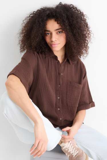 Dámské - Mušelínová halenka - tmavohnědá