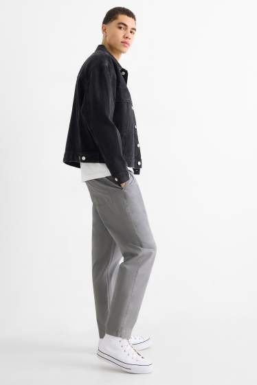 Heren - Chino - tapered fit - grijs