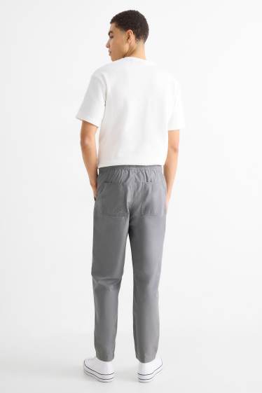 Heren - Chino - tapered fit - grijs