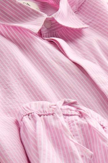 Kinderen: meisjes - Set - blouse en korte broek - 2-delig - gestreept - roze