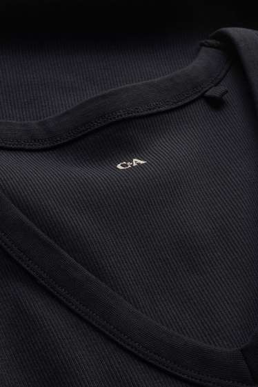 Women - Top - ribbed - black