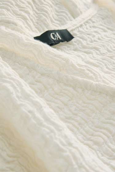 Femmes - T-shirt à encolure en V - regular fit - blanc