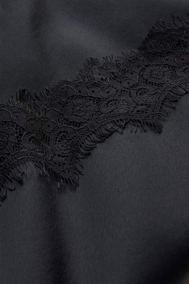 Women - Miniskirt - black