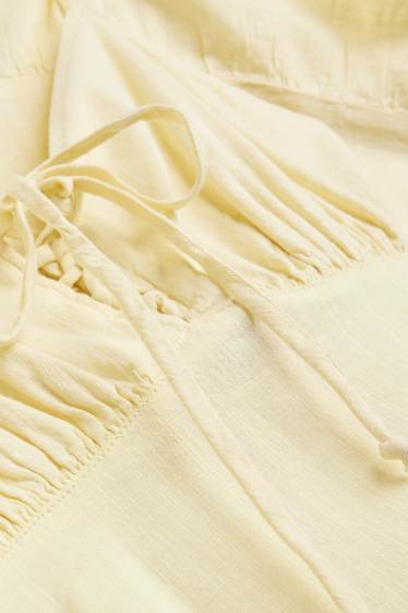 Femmes - Robe empire - jaune