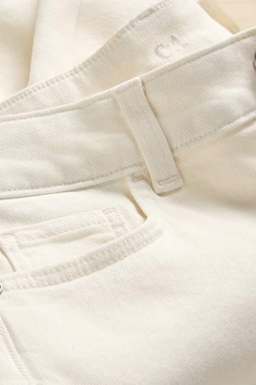 Damen - Jeans-Bermudas - weiß