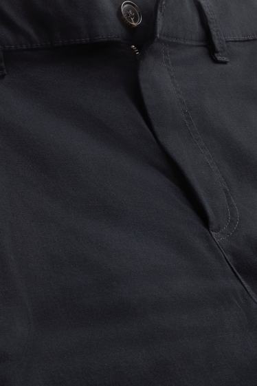 Herren - Shorts - schwarz