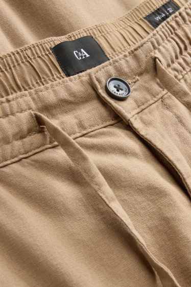 Hommes - Chino - tapered fit - lin mélangé - marron clair