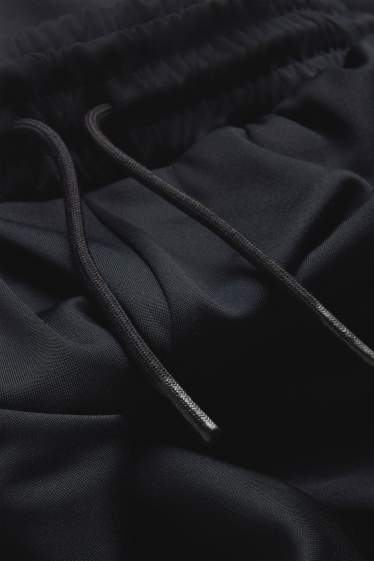Copii - Băieți - Pantaloni scurți de trening - negru