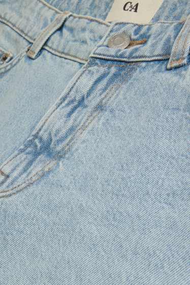 Damen - Jeans-Bermudas - Mid Waist - hellblau