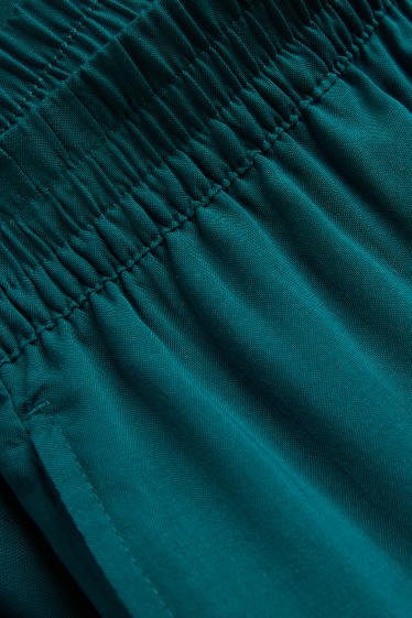 Women - Shorts - high waist - green