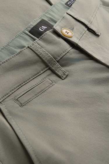 Herren - Chino - Tapered Fit - grün