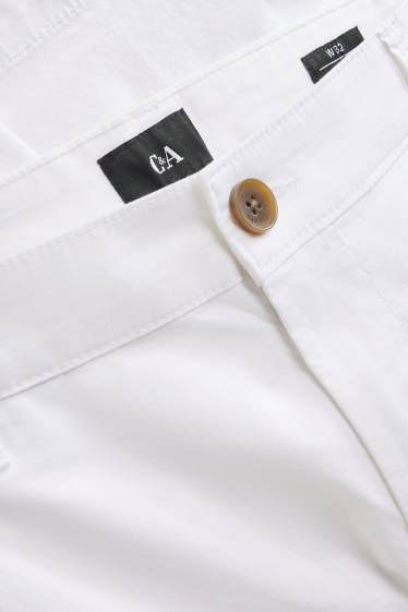 Uomo - Shorts - bianco