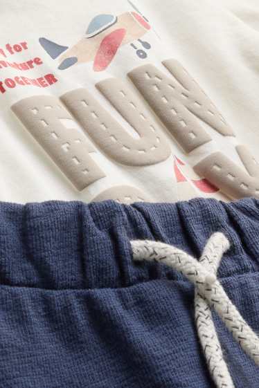 Baby: jongens - Vliegtuig en boot - babyoutfit - 2-delig - wit / blauw