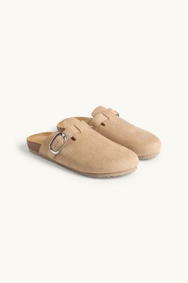 Femmes - Sandales - matière synthétique - beige