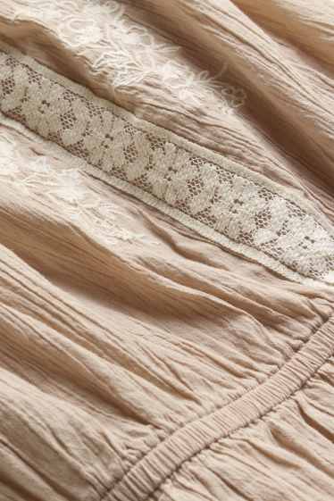 Femmes - Caraco - beige