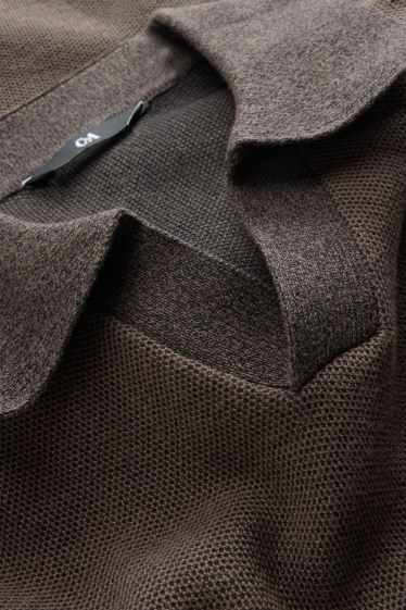 Pánské - Pletená polokošile - regular fit - strukturovaná - hnědá