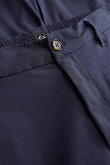 Hommes - Chino - tapered fit - bleu foncé
