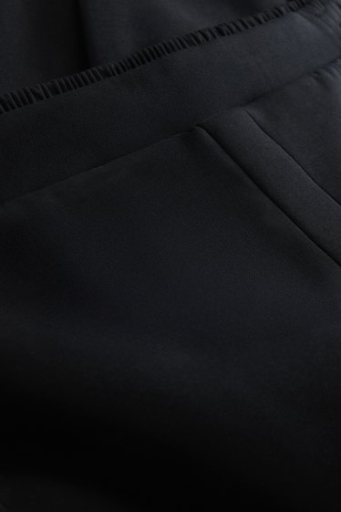 Herren - Jogginghose - schwarz