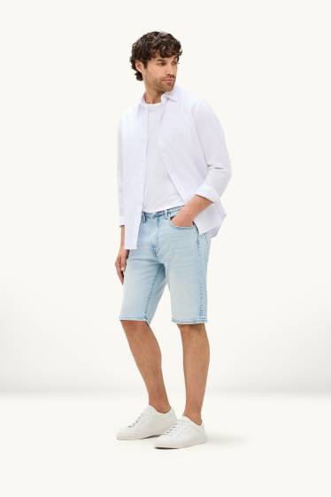 Heren - Bermuda van spijkerstof - jeanslichtblauw